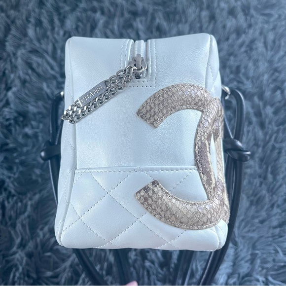 SOLD to a lovely buyer✨Preloved authentic Chanel bag - Picture 6 of 16